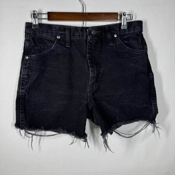 Wrangler Cowboy Cutoffs Black Wash Silver Edition Size 32 Cotton Waist 30 Womens - Picture 1 of 7